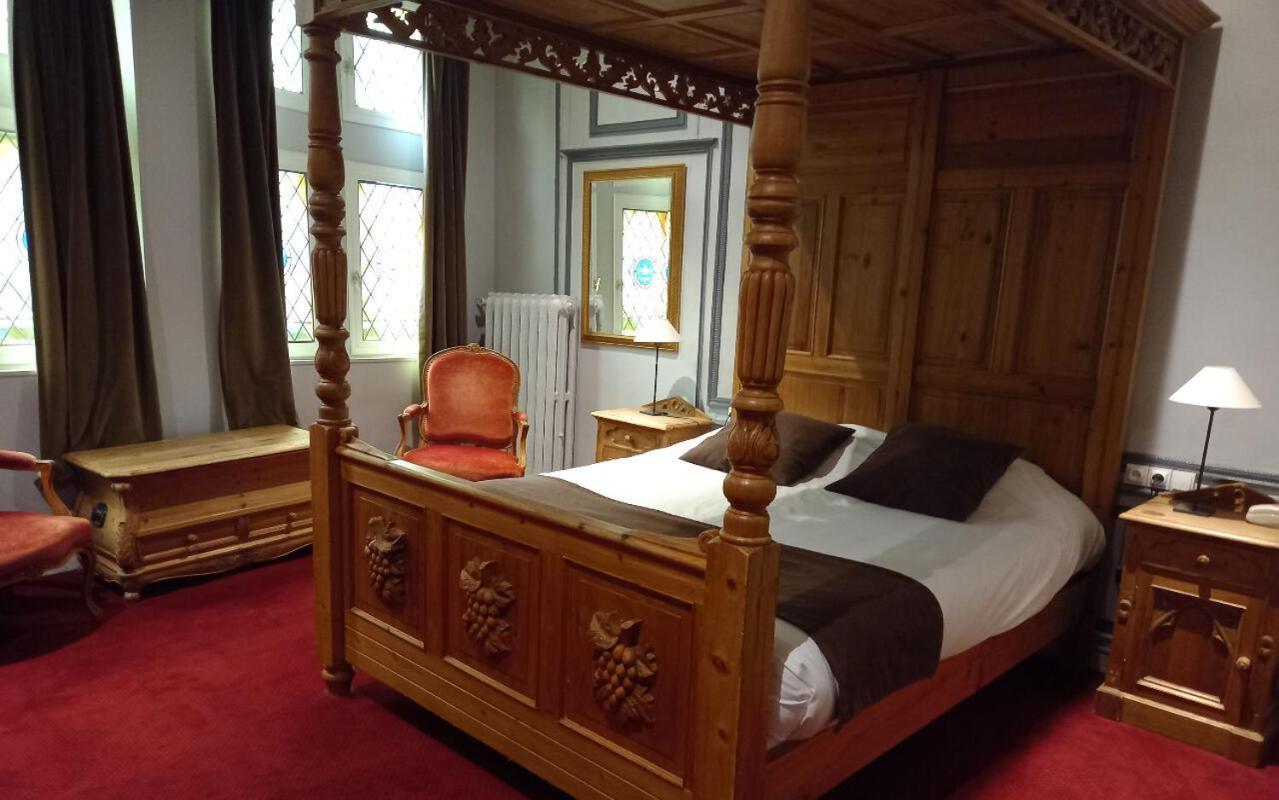 Brit Hotel Comtes De Champagne Centre Historique Troyes Buitenkant foto