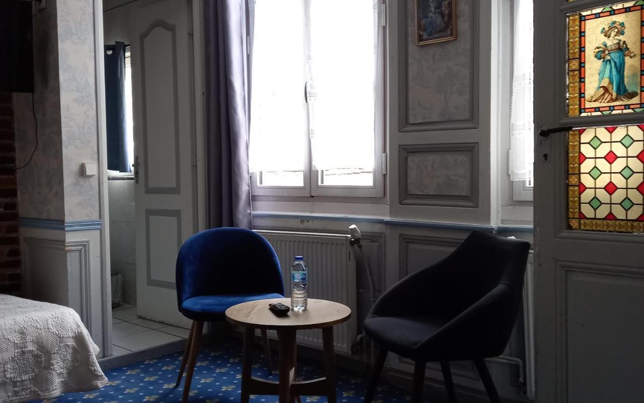 Brit Hotel Comtes De Champagne Centre Historique Troyes Buitenkant foto
