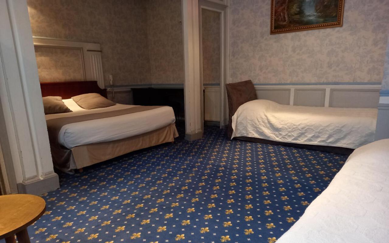 Brit Hotel Comtes De Champagne Centre Historique Troyes Buitenkant foto